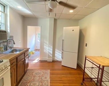 2038 E Dauphin Street - Photo Thumbnail 9