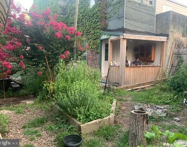 2038 E Dauphin Street - Photo Thumbnail 20