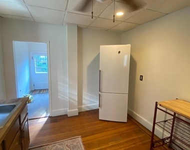 2038 E Dauphin Street - Photo Thumbnail 10