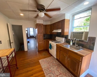 2038 E Dauphin Street - Photo Thumbnail 8