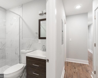 1604 N 6th Street - Photo Thumbnail 6