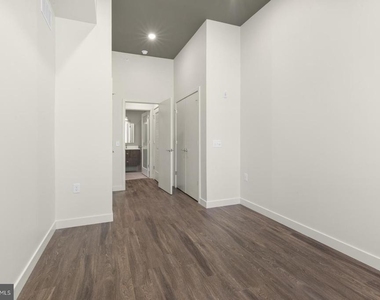 525 N 41st Street - Photo Thumbnail 19