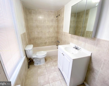 174 W Master Street - Photo Thumbnail 6