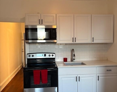 356 E Walnut Lane - Photo Thumbnail 17