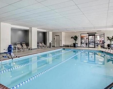 5225 Unit 1814s Pooks Hill - Photo Thumbnail 5