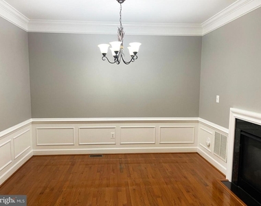 12915 Ethel Rose Way - Photo Thumbnail 6