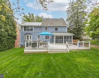 3209 Thornapple Street - Photo Thumbnail 48