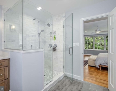 3209 Thornapple Street - Photo Thumbnail 22