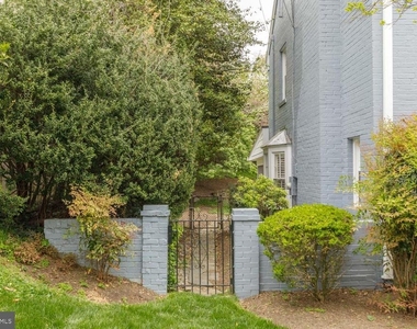 3209 Thornapple Street - Photo Thumbnail 53
