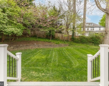 3209 Thornapple Street - Photo Thumbnail 50