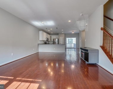 985 Morgan Run Road - Photo Thumbnail 8