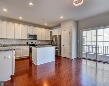 985 Morgan Run Road - Photo Thumbnail 5