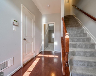 985 Morgan Run Road - Photo Thumbnail 11