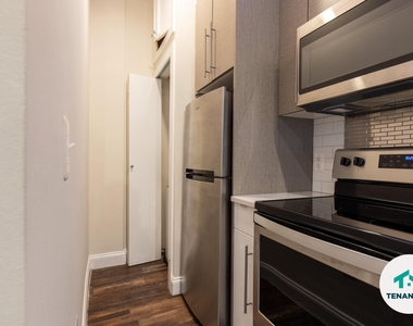 8 E Fayette Street - Photo Thumbnail 13
