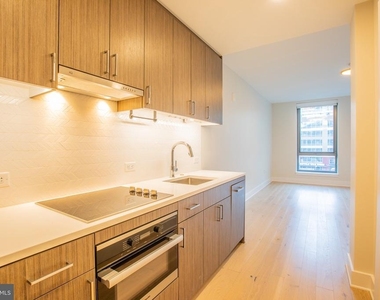 1211 Van Street Se - Photo Thumbnail 32