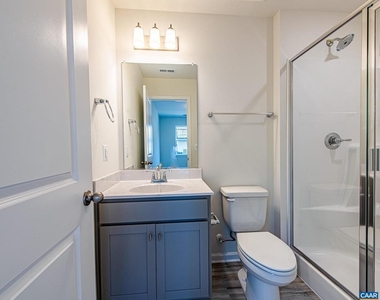 2308 Center Ave - Photo Thumbnail 27