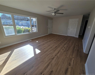 1401 Morrison Avenue - Photo Thumbnail 6