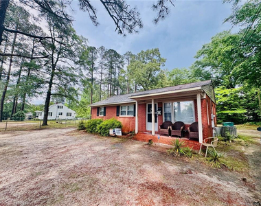 803 Floyd Street - Photo Thumbnail 3