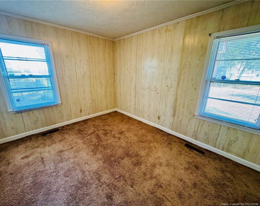 803 Floyd Street - Photo Thumbnail 22