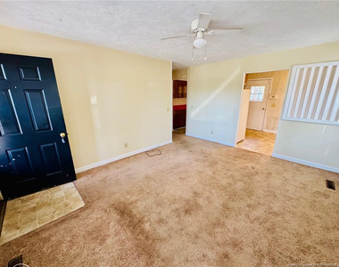 803 Floyd Street - Photo Thumbnail 7