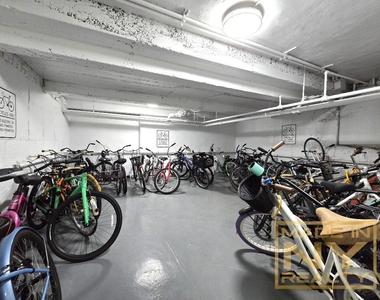 122-20 Ocean Promenade - Photo Thumbnail 8