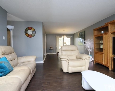 2518 W Wilson Street - Photo Thumbnail 5