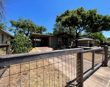 7909 Lazy Ln - Photo Thumbnail 1