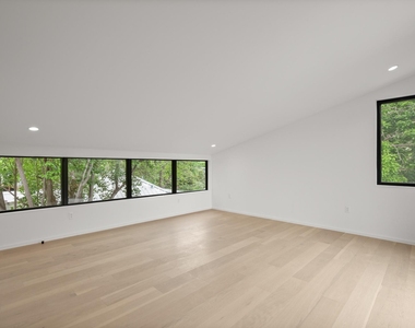 2215 S 3rd St - Photo Thumbnail 25