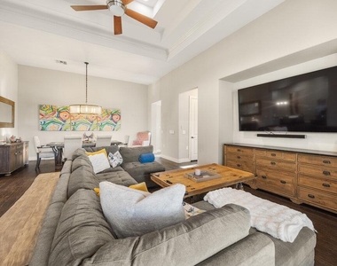 22226 Rivolta Ln - Photo Thumbnail 8