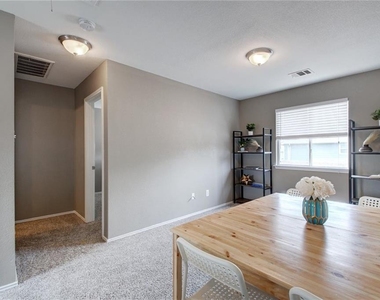 13905 Briarcreek Loop - Photo Thumbnail 13