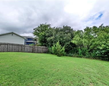 13905 Briarcreek Loop - Photo Thumbnail 24