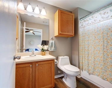 13905 Briarcreek Loop - Photo Thumbnail 11