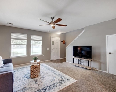 13905 Briarcreek Loop - Photo Thumbnail 4