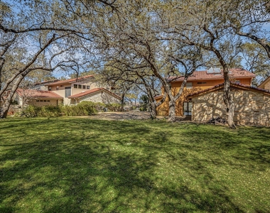 105 Crescent Blf - Photo Thumbnail 24