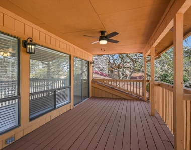 105 Crescent Blf - Photo Thumbnail 23