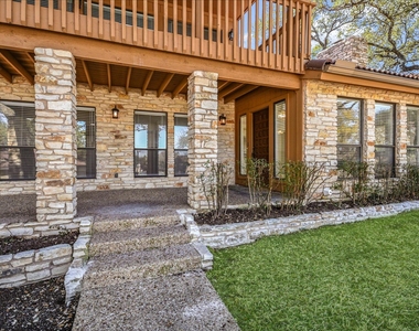 105 Crescent Blf - Photo Thumbnail 3