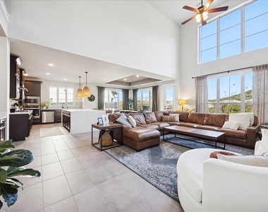 476 Anfield Cir - Photo Thumbnail 4