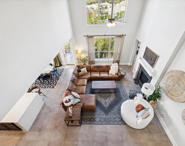 476 Anfield Cir - Photo Thumbnail 7
