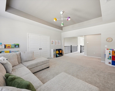 476 Anfield Cir - Photo Thumbnail 20