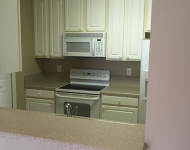 7801 Point Meadows Drive - Photo Thumbnail 2