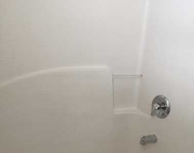 7801 Point Meadows Drive - Photo Thumbnail 10