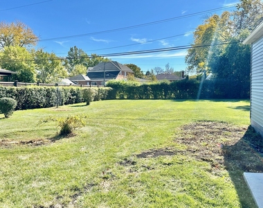 8129 W Courtland Avenue - Photo Thumbnail 13