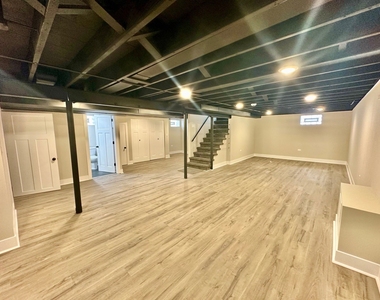 8129 W Courtland Avenue - Photo Thumbnail 8