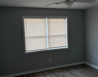 1136 Summer Brook Road - Photo Thumbnail 12