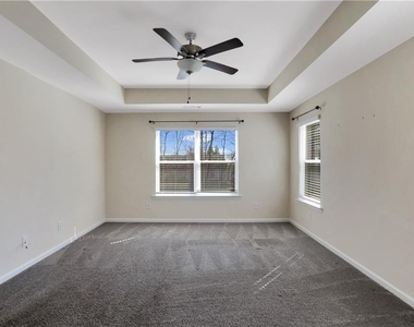 7139 Southface Way - Photo Thumbnail 14