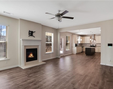 7139 Southface Way - Photo Thumbnail 7