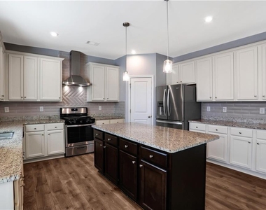 7139 Southface Way - Photo Thumbnail 11