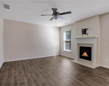 7139 Southface Way - Photo Thumbnail 5