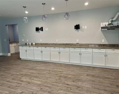 3816 Chamblee Dunwoody Road - Photo Thumbnail 6