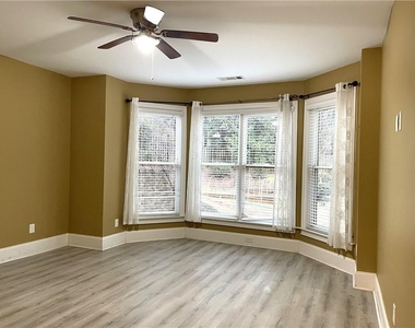 3816 Chamblee Dunwoody Road - Photo Thumbnail 3